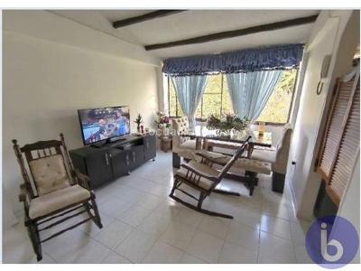 Apartamento de 3 alcobas en venta en El Limonar, Cali, 58 m² · foto 4 de 14