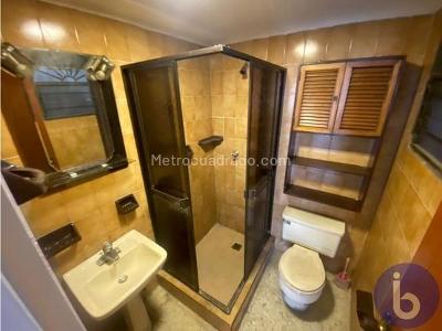Apartamento en venta en Vipasa, Cali · foto 8 de 10