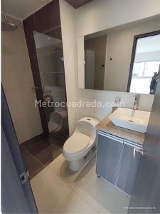 Apartamento de 2 alcobas en venta en Ciudad Jardin, Cali, 76 m² · foto 7 de 13