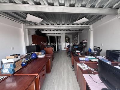 Casa de 5 alcobas en venta en Santa Paz, Bogotá, 621 m² · foto 13 de 20