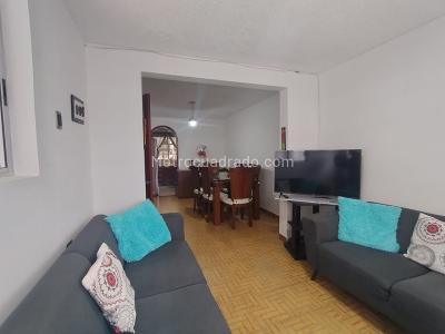 Casa de 5 alcobas en venta en San Fernando, Bogotá, 198 m² · foto 4 de 20
