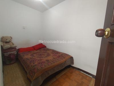 Casa de 5 alcobas en venta en San Fernando, Bogotá, 198 m² · foto 10 de 20