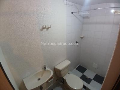 Casa de 5 alcobas en venta en San Fernando, Bogotá, 198 m² · foto 15 de 20