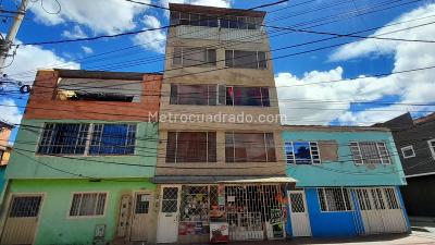 Casa de 5 alcobas en venta en Santa Fe De Bosa, Bogotá, 434 m² · foto 2 de 20