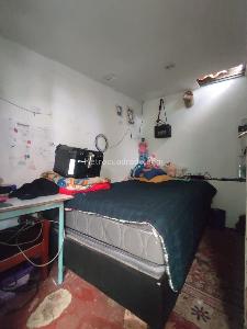 Casa de 5 alcobas en venta en Ismael Perdomo, Bogotá, 250 m² · foto 7 de 17