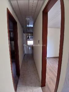 Casa de 5 alcobas en venta en Las Delicias, Bogotá, 253 m² · foto 12 de 15