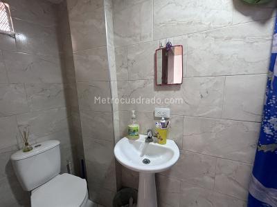 Casa de 5 alcobas en venta en Santa Martha, Bogotá, 280 m² · foto 10 de 20