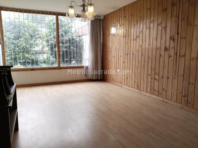 Casa de 5 alcobas en venta en Niza Sur, Bogotá, 541 m² · foto 2 de 20