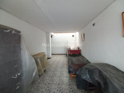 Casa de 5 alcobas en venta en El Nogal, Soacha, 242 m² · foto 18 de 20
