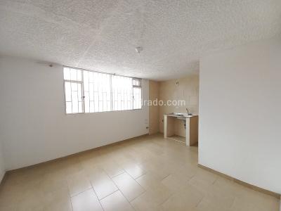 Casa de 5 alcobas en venta en El Nogal, Soacha, 242 m² · foto 19 de 20