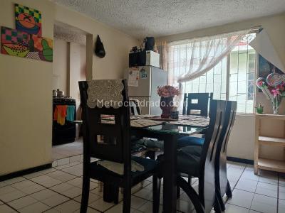 Casa de 5 alcobas en venta en Soacha Ubate, Soacha, 78 m² · foto 5 de 14