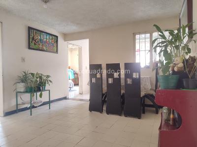 Casa de 5 alcobas en venta en Soacha Ubate, Soacha, 78 m² · foto 8 de 14