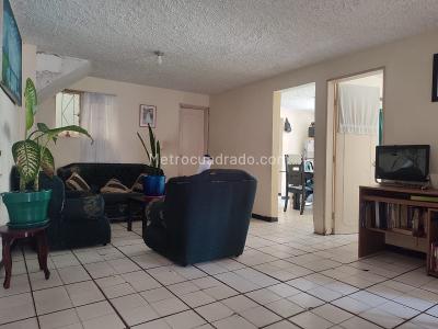 Casa de 5 alcobas en venta en Soacha Ubate, Soacha, 78 m² · foto 11 de 14