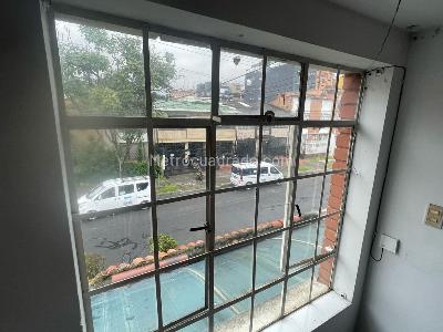 Casa de 5 alcobas en venta en El Recuerdo, Bogotá, 250 m² · foto 13 de 16