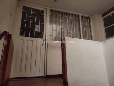 Casa de 5 alcobas en venta en Laureles Bosa, Bogotá, 108 m² · foto 16 de 20