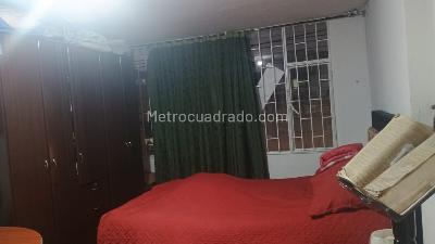 Casa de 5 alcobas en venta en Carvajal, Bogotá, 384 m² · foto 13 de 19