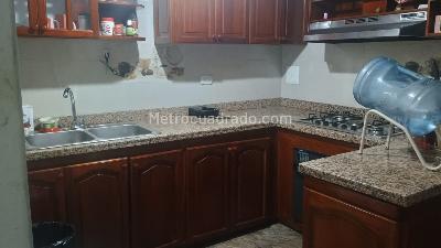 Casa de 5 alcobas en venta en Carvajal, Bogotá, 384 m² · foto 15 de 19