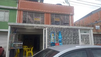 Casa de 5 alcobas en venta en Carvajal, Bogotá, 384 m² · foto 3 de 19