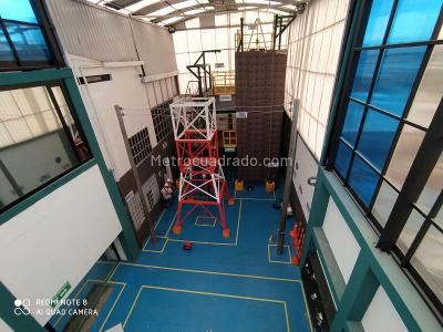 Casa de 5 alcobas en venta en 11 De Noviembre, Bogotá, 473 m² · foto 3 de 20