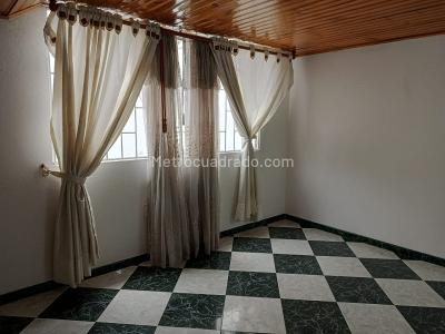 Casa de 3 alcobas en venta en Villa Claudia, Bogotá, 108 m² · foto 12 de 20