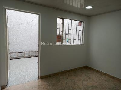 Casa de 3 alcobas en venta en Villa Claudia, Bogotá, 108 m² · foto 14 de 20