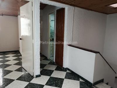 Casa de 3 alcobas en venta en Villa Claudia, Bogotá, 108 m² · foto 15 de 20