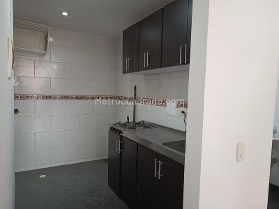 Apartamento de 3 alcobas en venta en Ciudad Verde, Soacha, 44 m² · foto 8 de 14