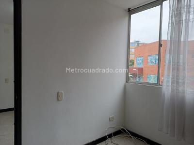 Apartamento de 3 alcobas en venta en Ciudad Verde, Soacha, 44 m² · foto 11 de 14