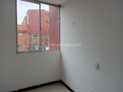 Apartamento de 3 alcobas en venta en Ciudad Verde, Soacha, 44 m² · foto 12 de 14