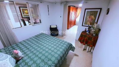 Casa de 5 alcobas en venta en Humberto Valencia, Bogotá, 128 m² · foto 12 de 20