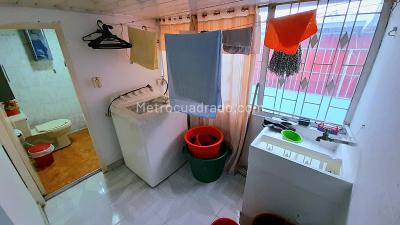 Casa de 5 alcobas en venta en Humberto Valencia, Bogotá, 128 m² · foto 13 de 20