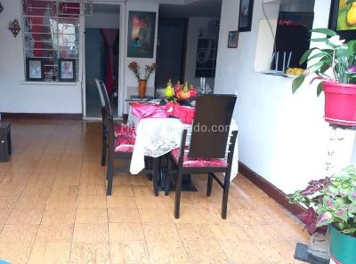 Casa de 5 alcobas en venta en San Cristobal Norte, Bogotá, 232 m² · foto 5 de 14