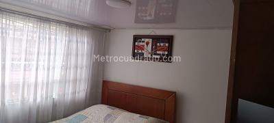 Casa de 5 alcobas en venta en La Laguna Fontibon, Bogotá, 280 m² · foto 10 de 18