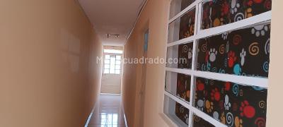 Casa de 5 alcobas en venta en La Laguna Fontibon, Bogotá, 280 m² · foto 13 de 18