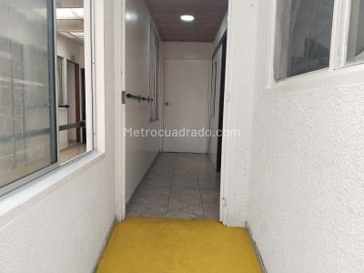 Casa de 5 alcobas en venta en Cedritos, Bogotá, 375 m² · foto 4 de 20