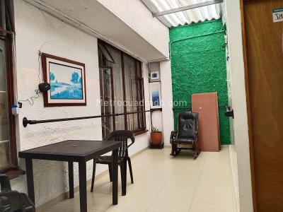 Casa de 5 alcobas en venta en Cedritos, Bogotá, 375 m² · foto 6 de 20