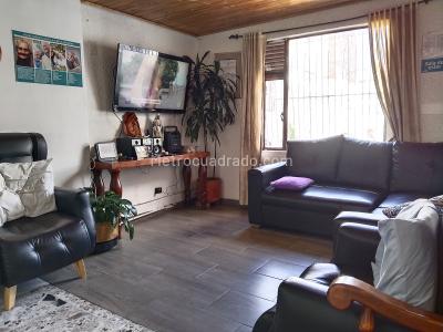 Casa de 5 alcobas en venta en Cedritos, Bogotá, 375 m² · foto 15 de 20