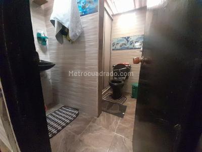 Casa de 5 alcobas en venta en La Esperanza, Bogotá, 234 m² · foto 6 de 11