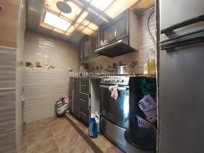Casa de 5 alcobas en venta en La Esperanza, Bogotá, 234 m² · foto 7 de 11