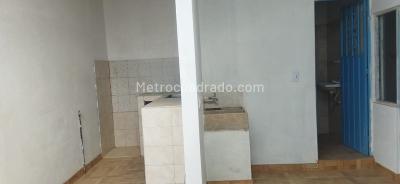 Casa de 5 alcobas en venta en El Uval, Bogotá, 73 m² · foto 3 de 19