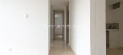 Apartamento de 3 alcobas en venta en El Salado, Ibagué, 47 m² · foto 2 de 20