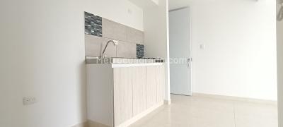 Apartamento de 3 alcobas en venta en El Salado, Ibagué, 47 m² · foto 9 de 20