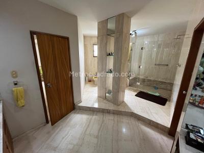 Apartamento de 3 alcobas en venta en Alto Prado, Barranquilla, 344 m² · foto 12 de 20