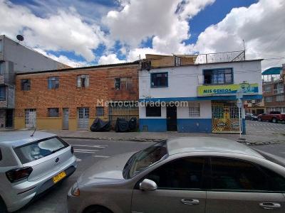 Casa de 5 alcobas en venta en La Granja, Bogotá, 384 m² · foto 2 de 8
