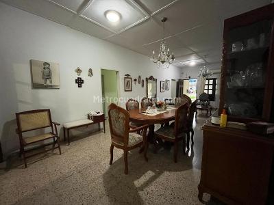 Casa en venta en Paraiso, Barranquilla · foto 2 de 20