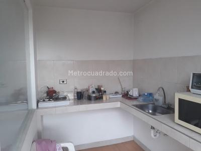 Casa en venta en El Carmen, Bogotá · foto 8 de 13