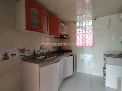 Apartamento de 3 alcobas en venta en Centro Soacha, Soacha, 53 m² · foto 16 de 17