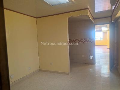 Casa de 5 alcobas en venta en Grancolombiano, Bogotá, 480 m² · foto 12 de 20
