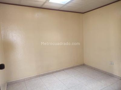 Casa de 5 alcobas en venta en Grancolombiano, Bogotá, 480 m² · foto 13 de 20