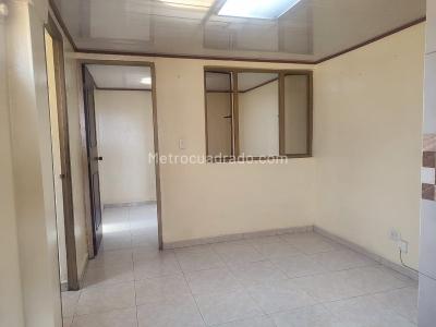 Casa de 5 alcobas en venta en Grancolombiano, Bogotá, 480 m² · foto 15 de 20
